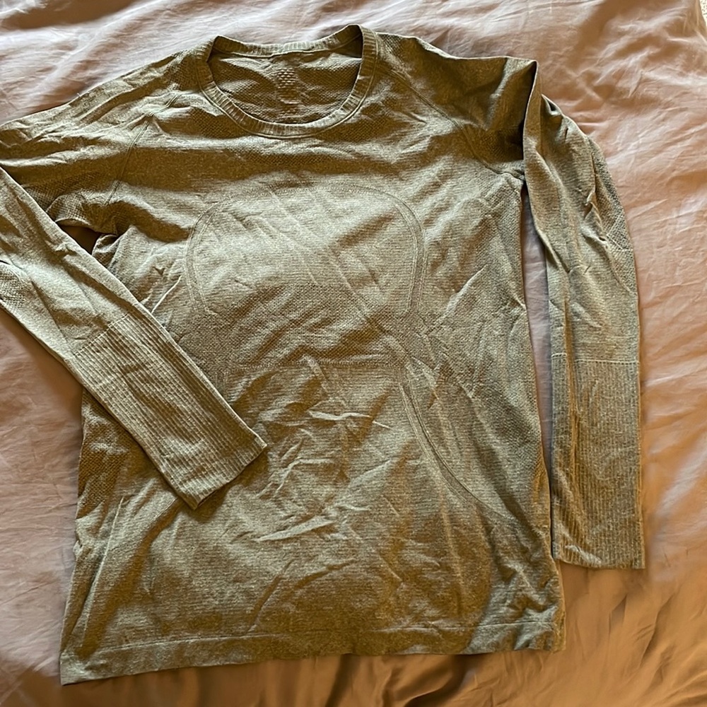 Green lululemon long sleeve